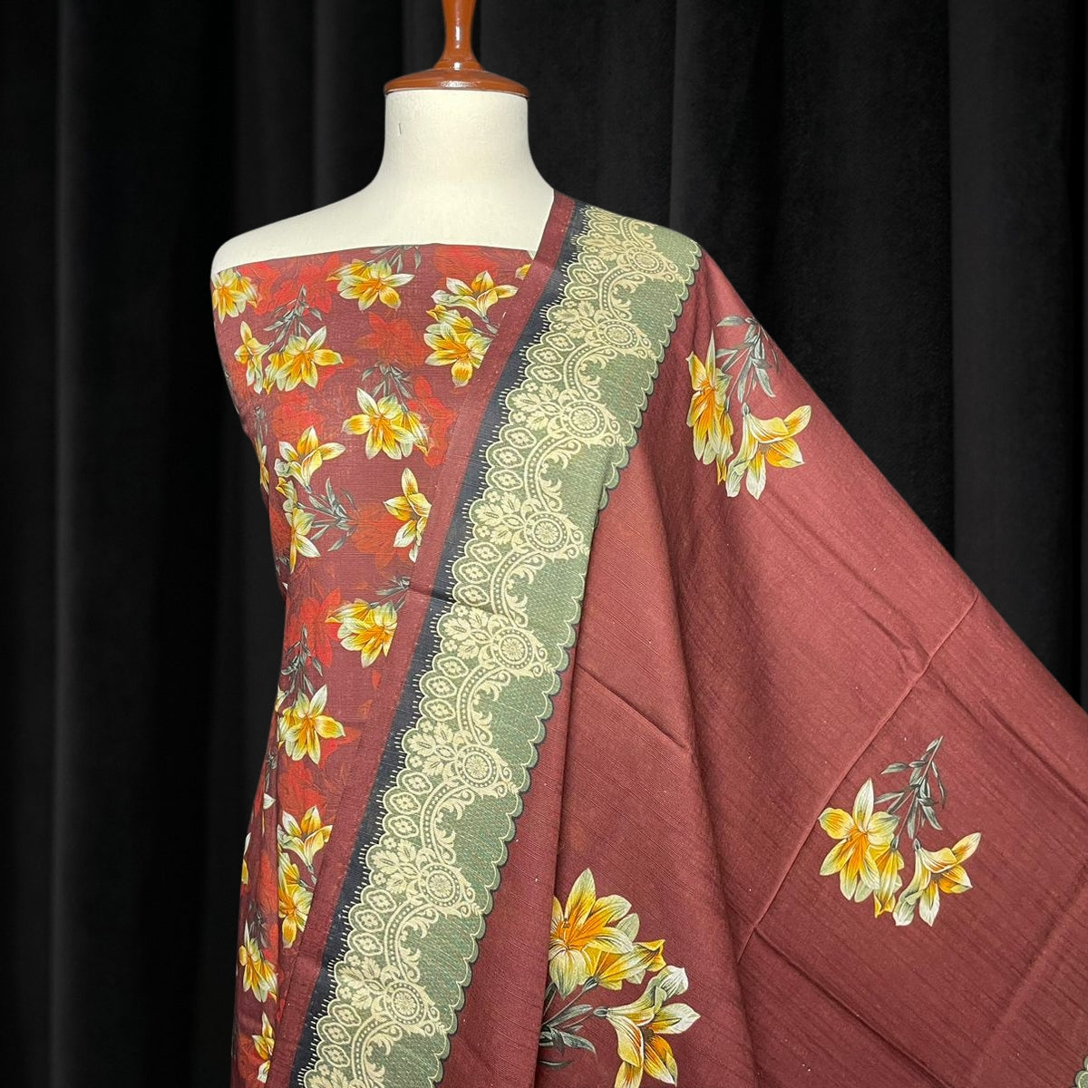 Digital Printed Khaddar 3 Piece Suit D11
