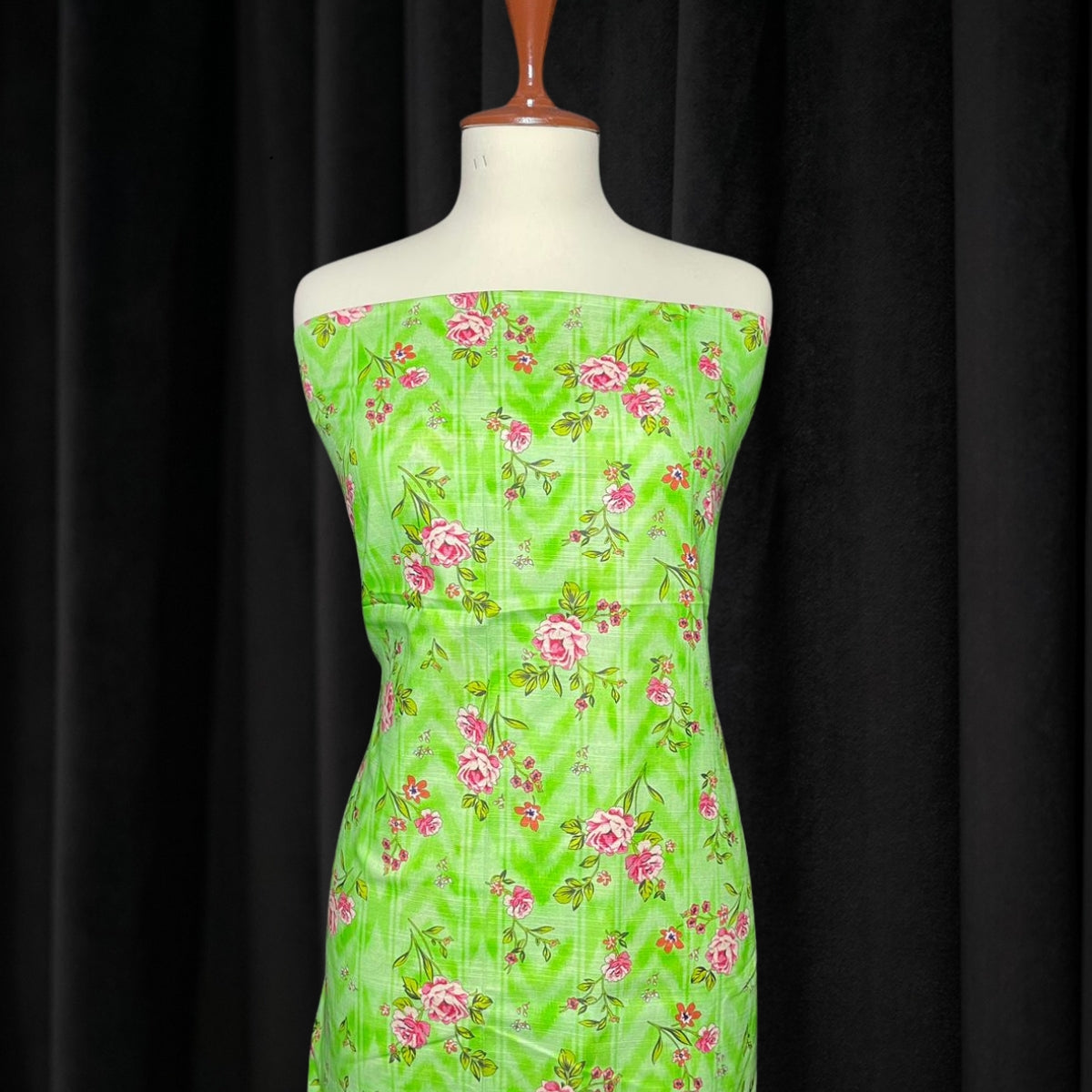 Digital Printed Khaddar 2 Piece Suit D13