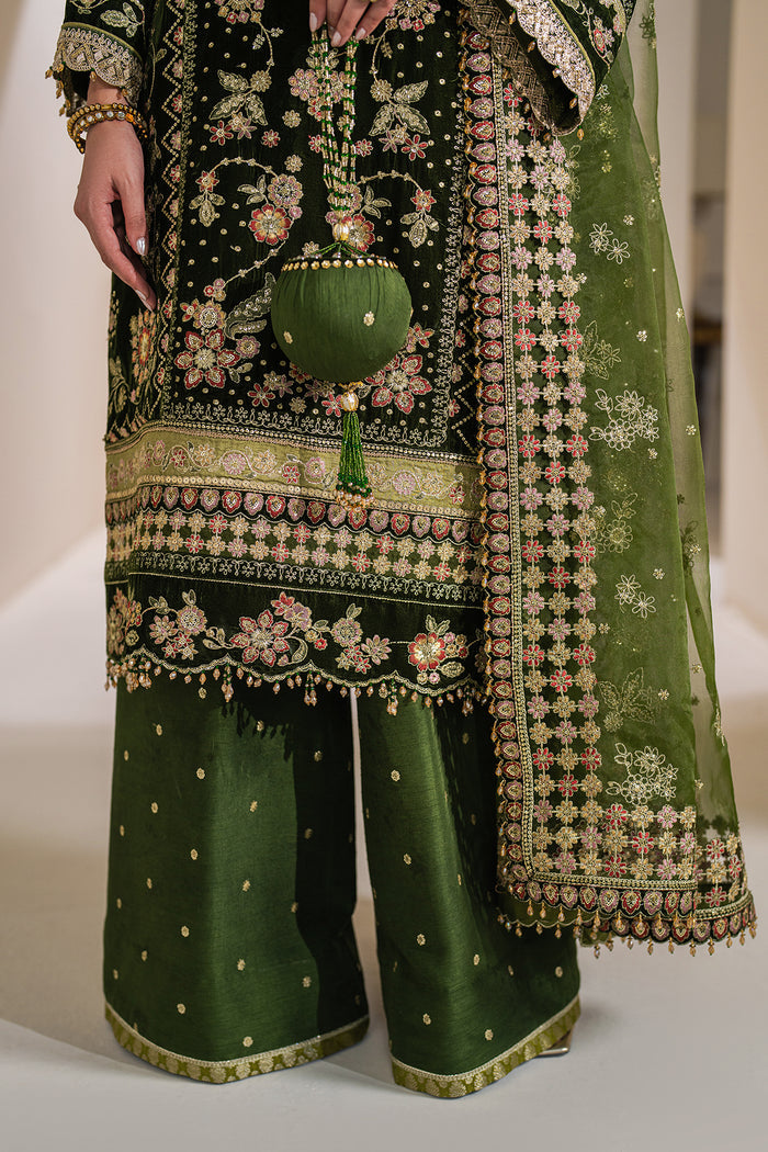 Chantelle – D756 (Emerald Majesty)