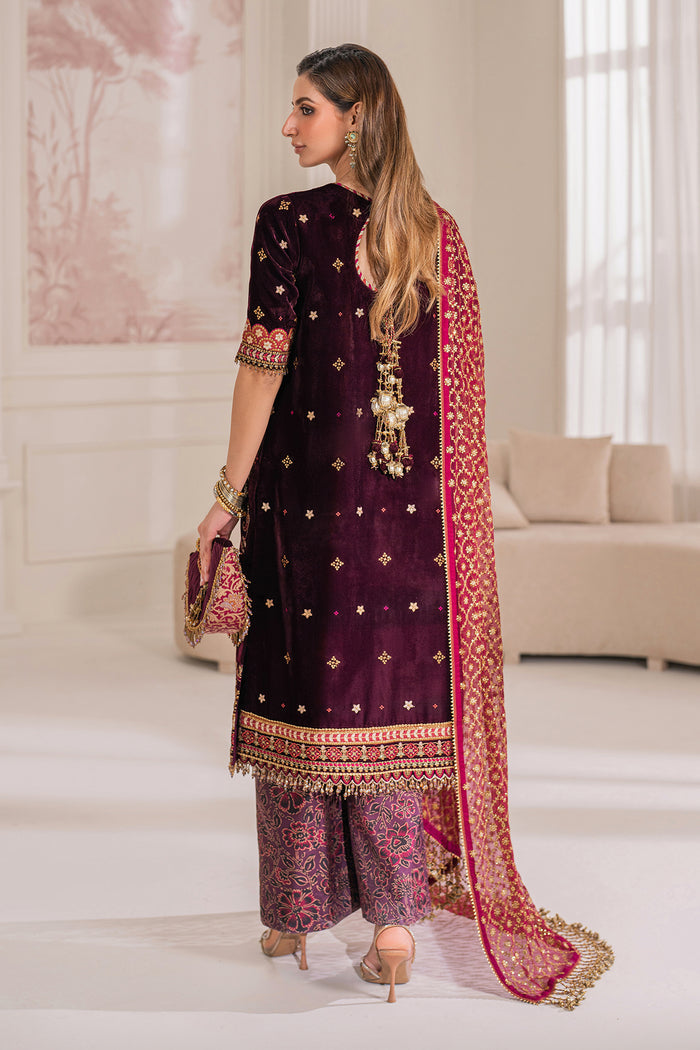 Chantelle – D752 (Plum Radiance)