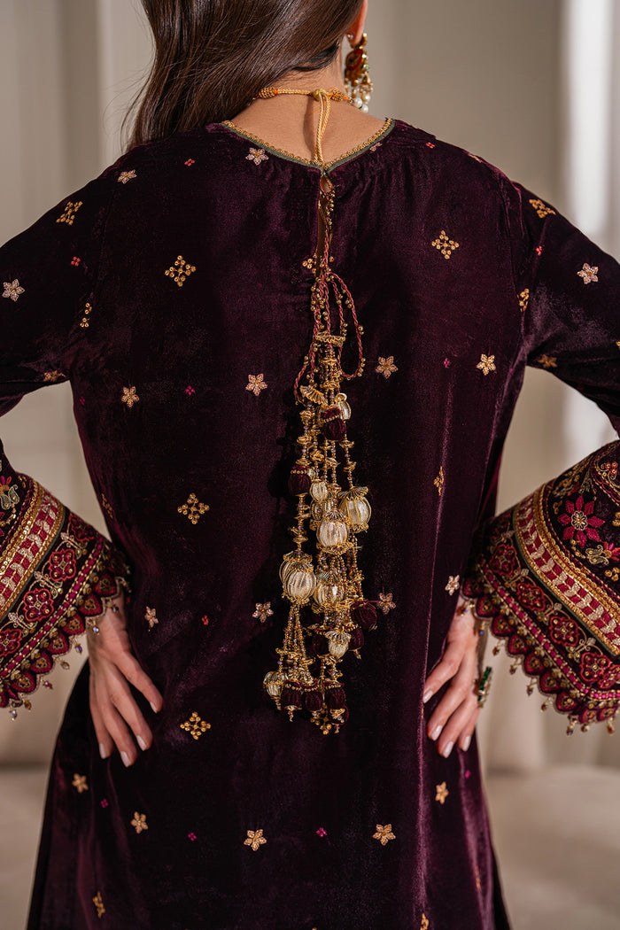Chantelle – D752 (Plum Radiance)