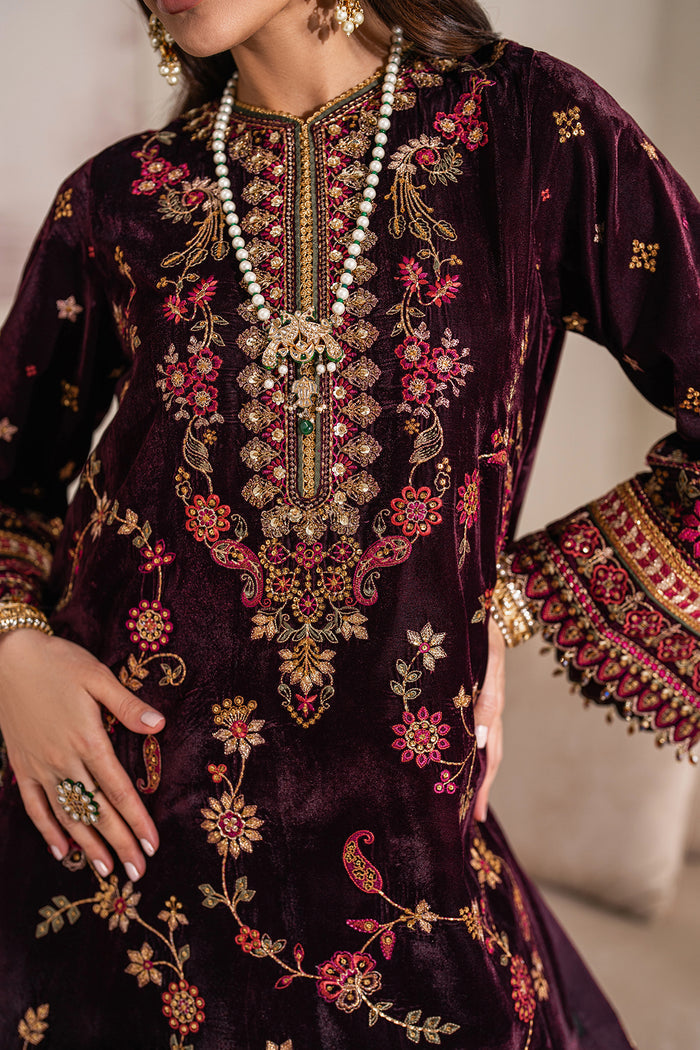 Chantelle – D752 (Plum Radiance)