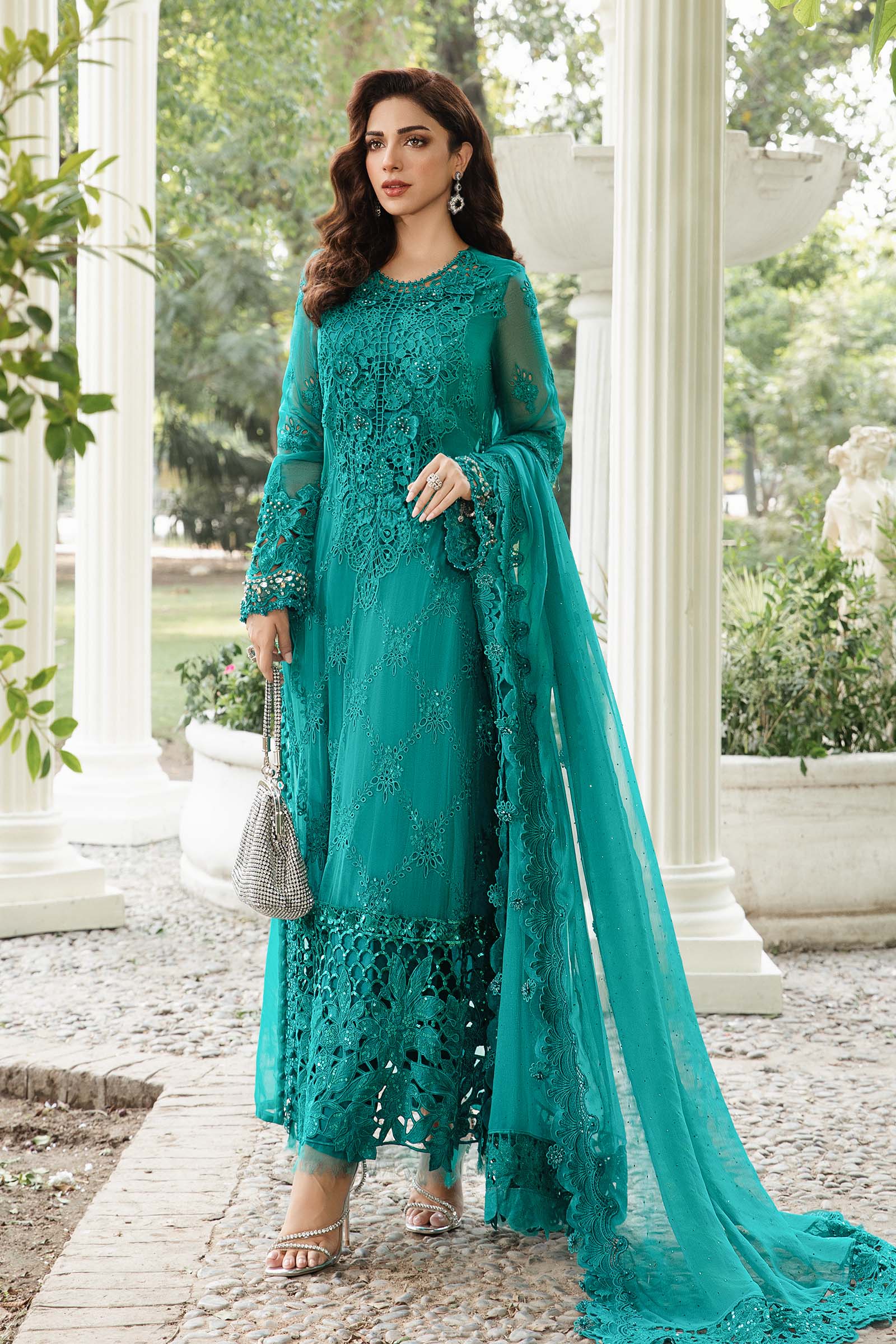 Maria.B – D5 (Teal Mirage)