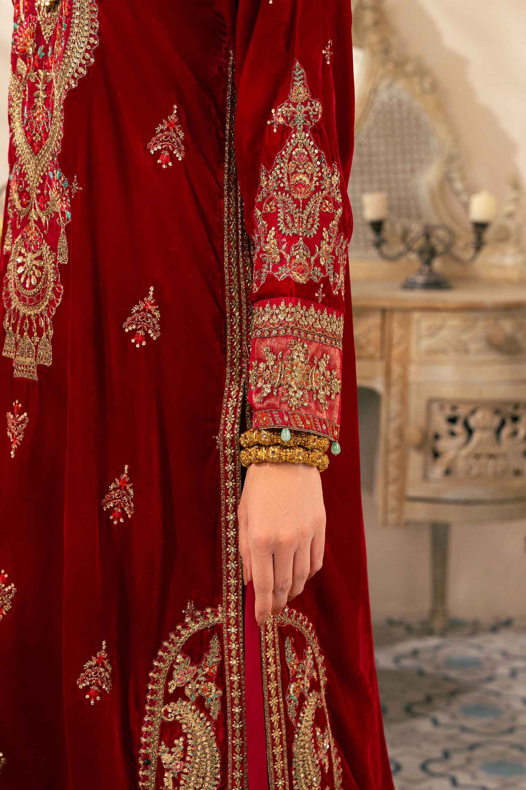 Maria.B – SF-29 (Crimson Opulence)