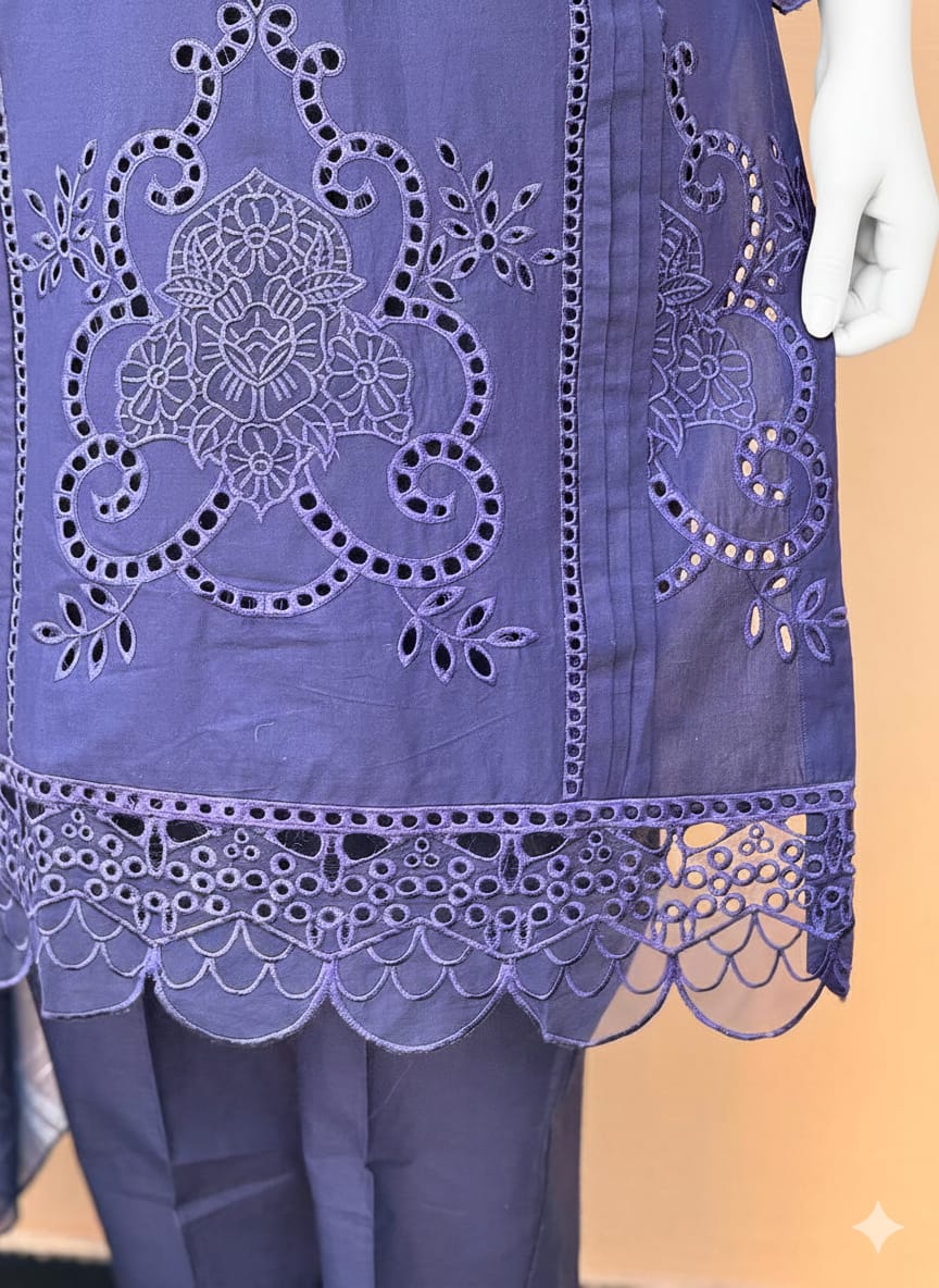 Stitched Luxury Lawn 3pc 6666