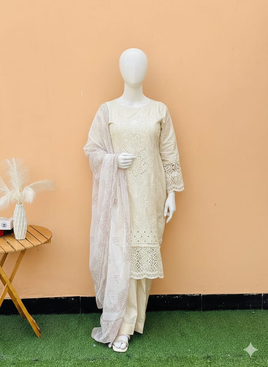 Stitched Luxury Lawn 3pc 6669