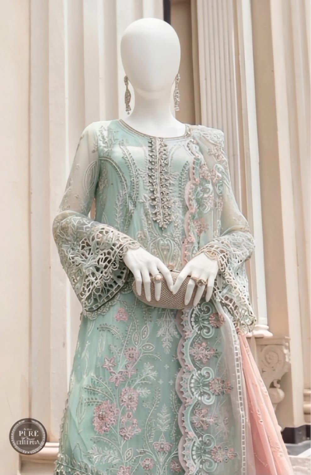 Maria.B – D4 (Champagne Gold Chiffon)